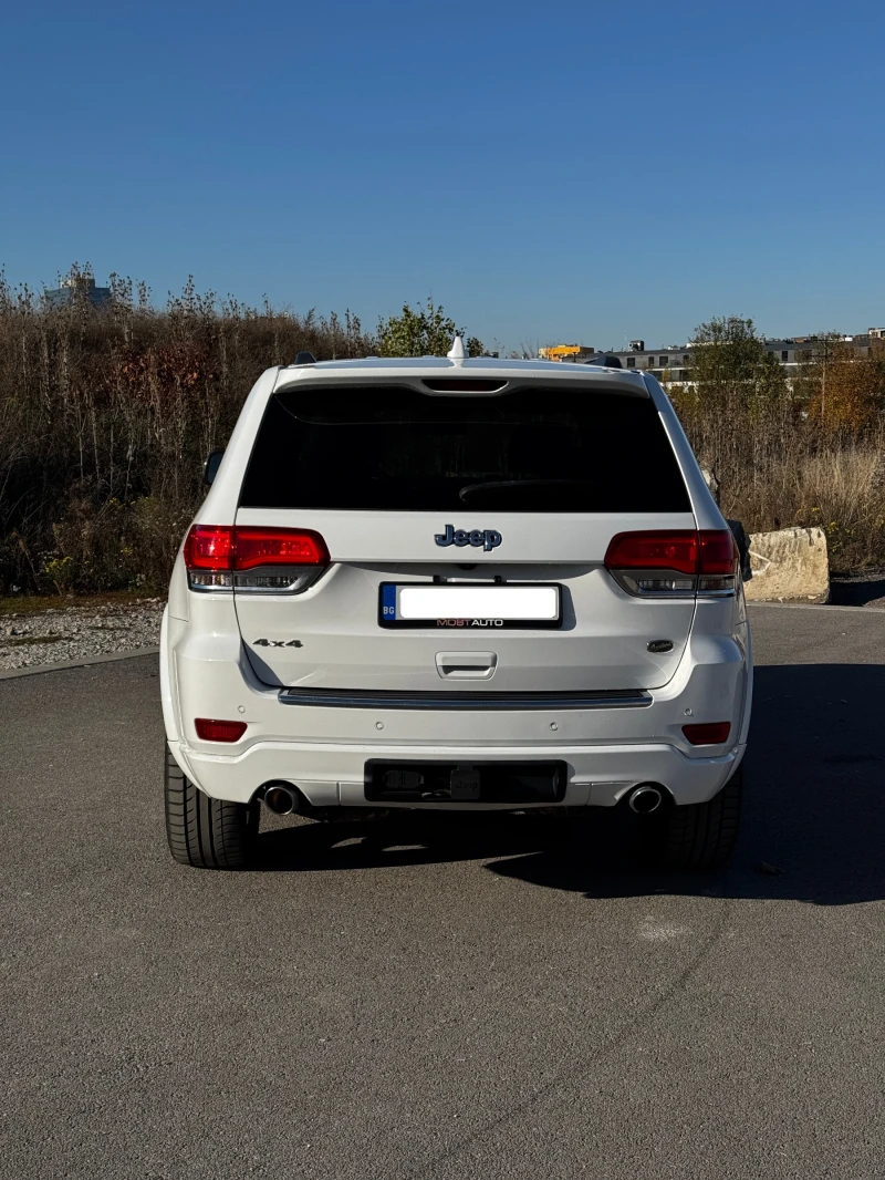 Jeep Grand cherokee V8 Overland, снимка 3 - Автомобили и джипове - 48649160