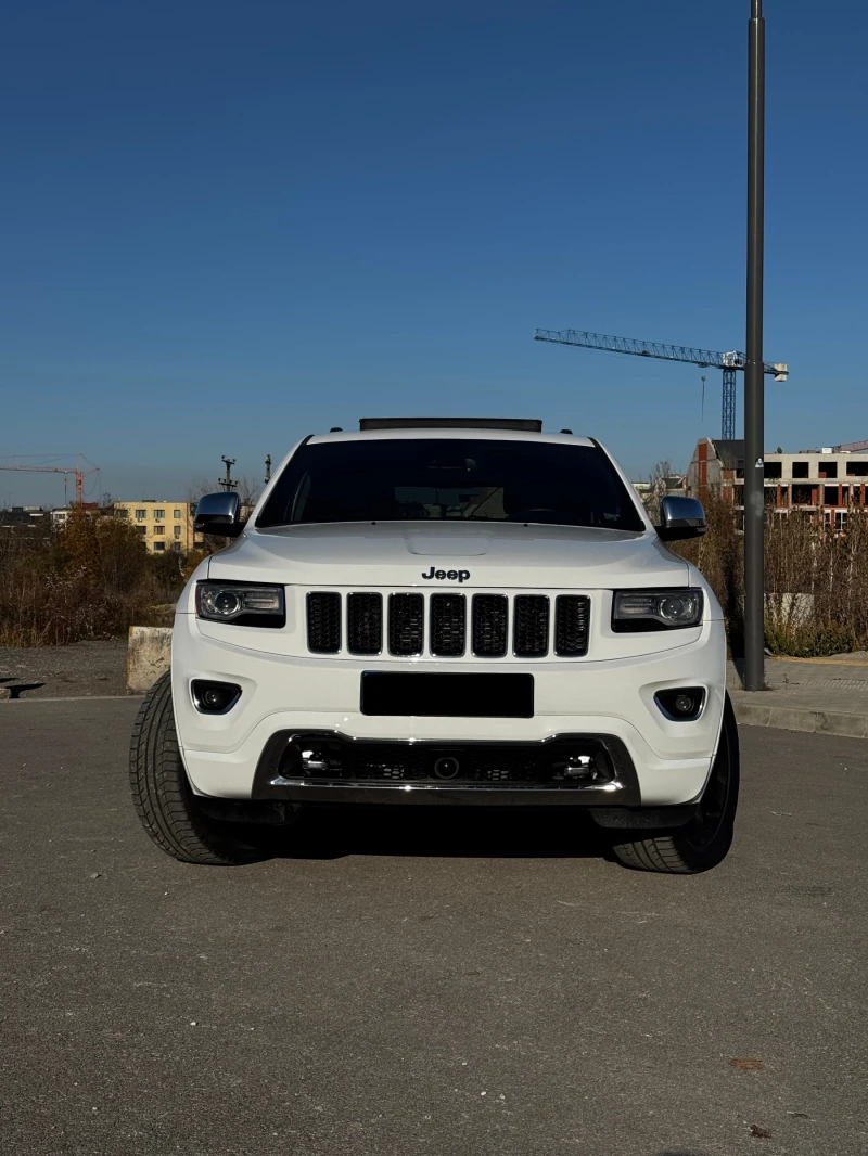 Jeep Grand cherokee V8 Overland, снимка 1 - Автомобили и джипове - 48649160