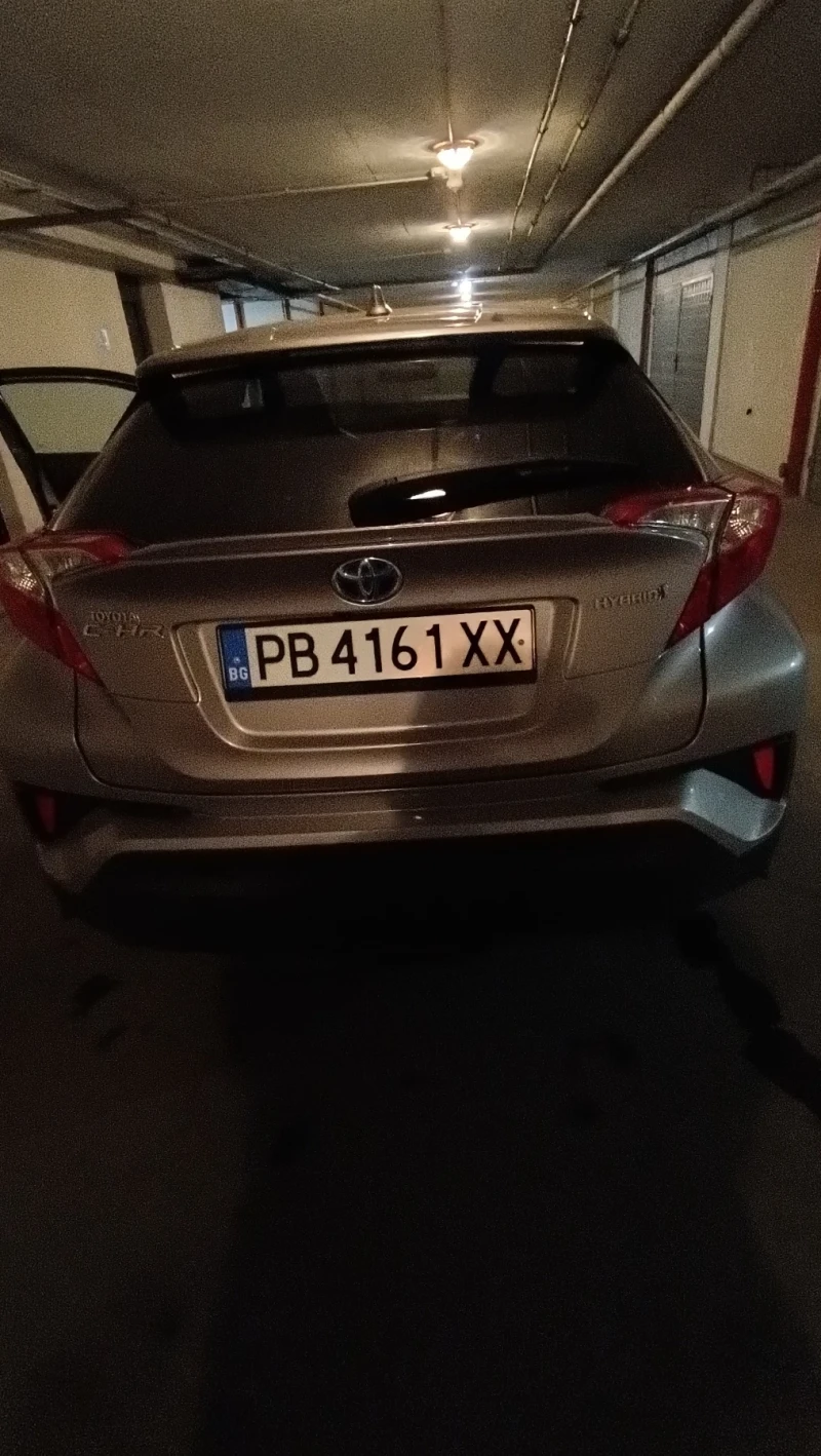 Toyota C-HR 1.8 hybrid , снимка 11 - Автомобили и джипове - 48694852