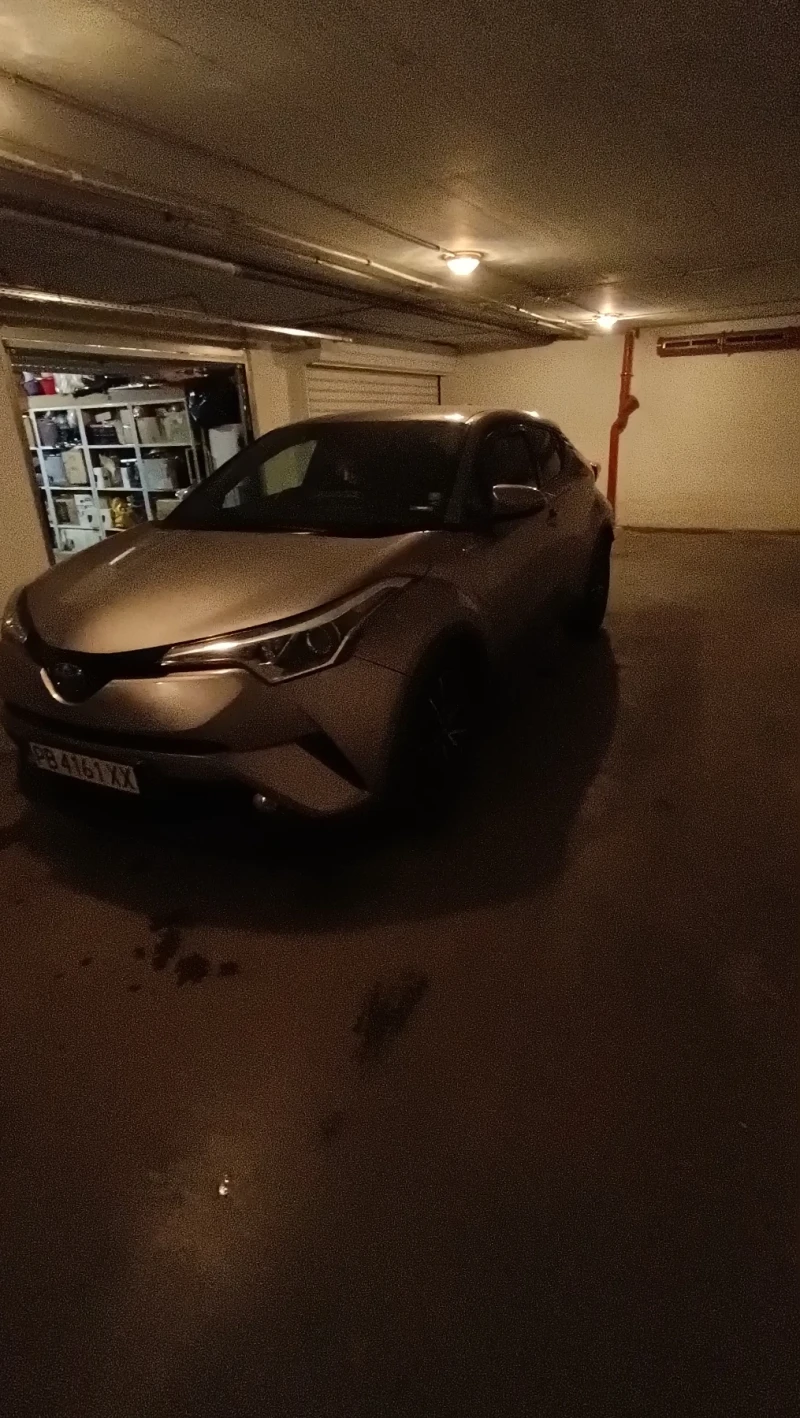 Toyota C-HR 1.8 hybrid , снимка 3 - Автомобили и джипове - 48694852