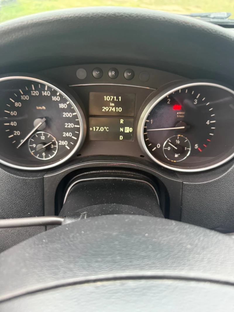 Mercedes-Benz ML 320, снимка 7 - Автомобили и джипове - 52066269