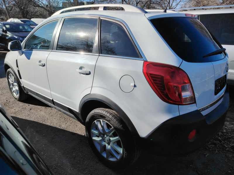 Opel Antara 2.4i/COSMO, снимка 6 - Автомобили и джипове - 53168608