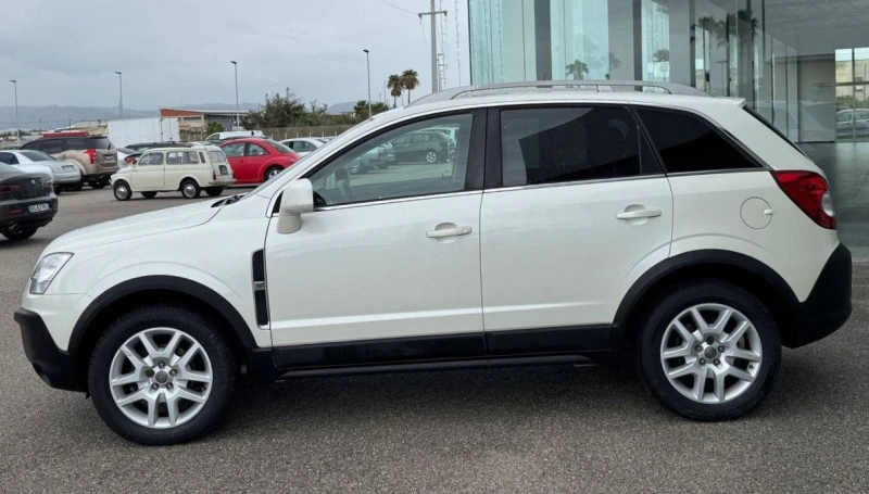 Opel Antara 2.4i/COSMO, снимка 5 - Автомобили и джипове - 53168608