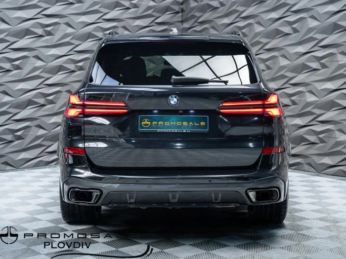 BMW X5 XDRIVE D* M-PACK* H&K* CAM* PANO* MEMORY* ПОДГРЕВ*, снимка 4 - Автомобили и джипове - 54390047