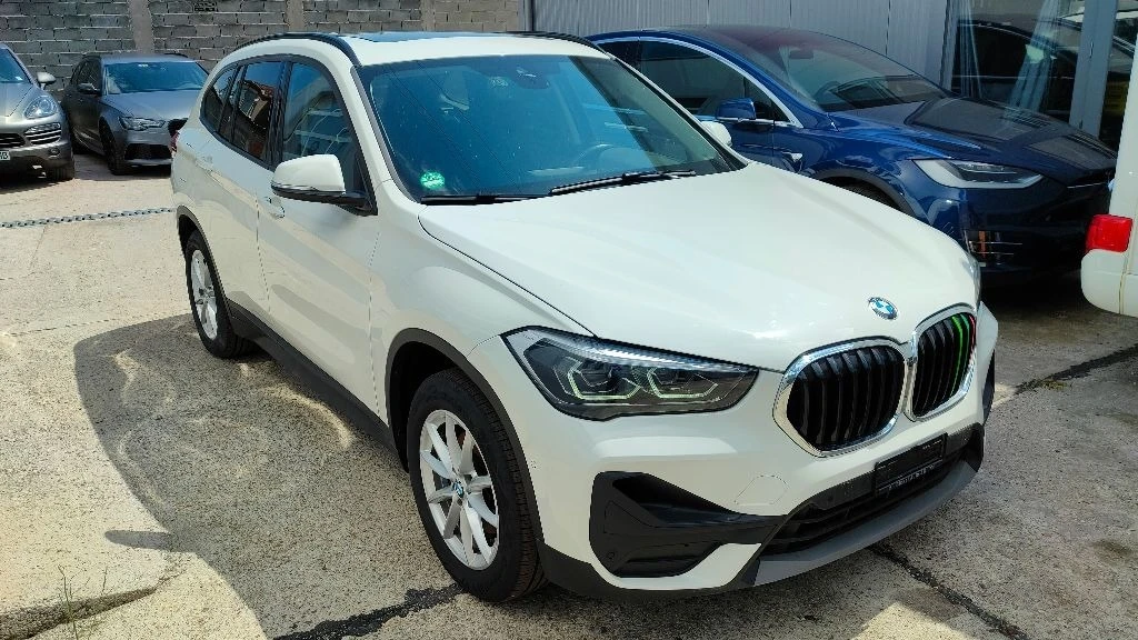 BMW X1 LCI X.drive 18d NEW FACELIFT - изображение 2