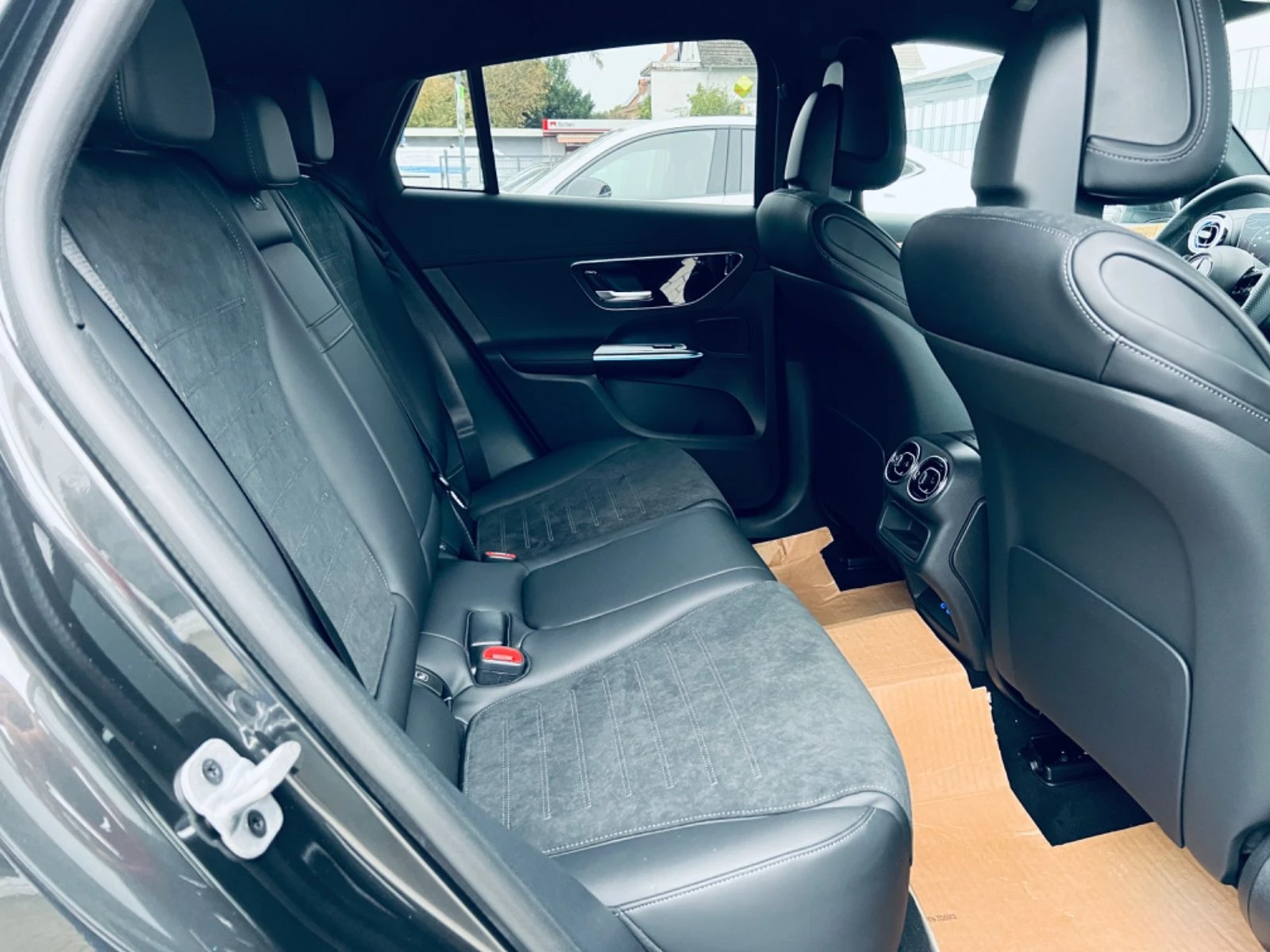 Mercedes-Benz GLC 200 Coupe /4MATIC/ AMG Line / | Mobile.bg   14