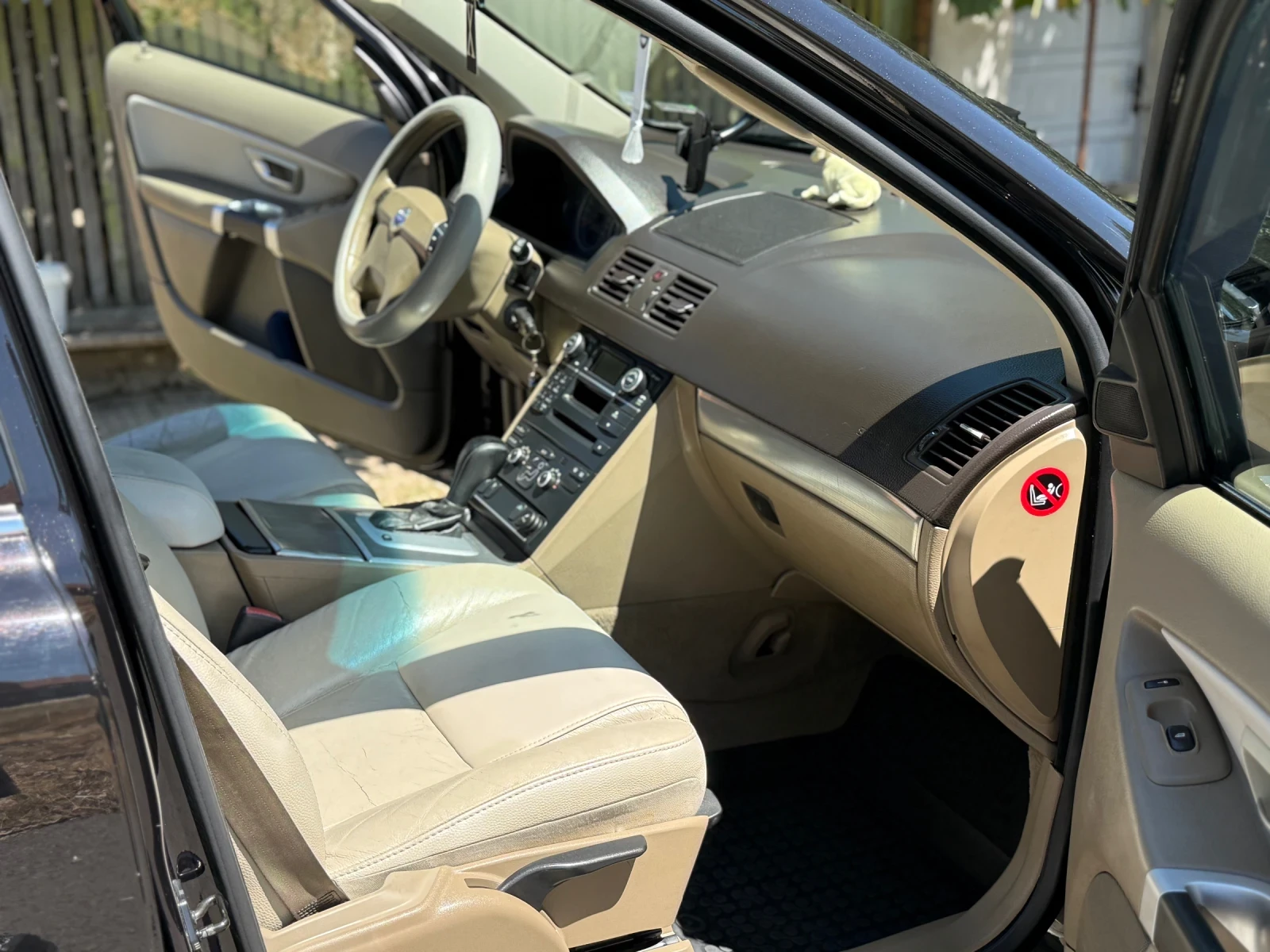 Volvo Xc90 D5 185+  - изображение 6