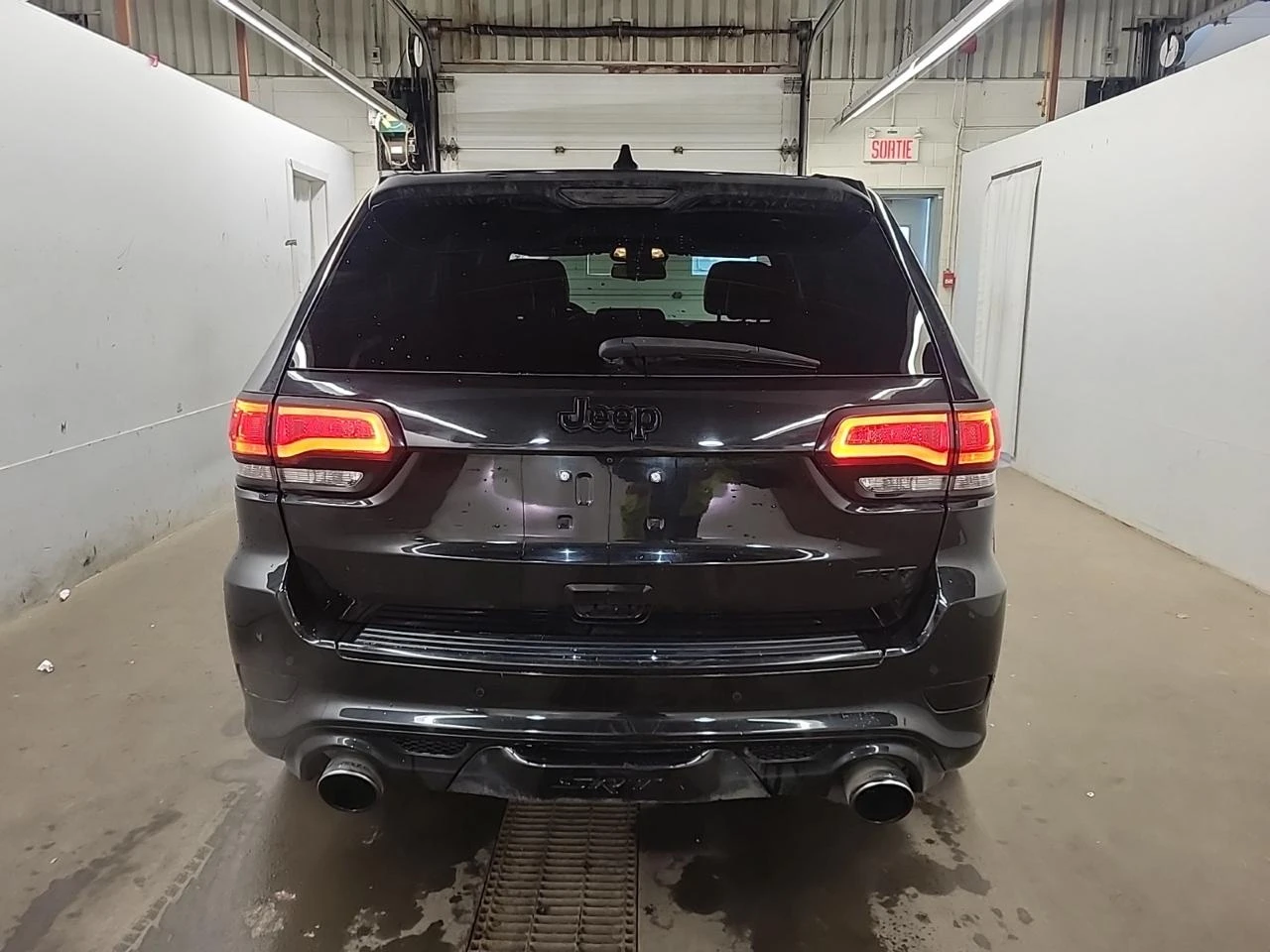 Jeep Grand cherokee SRT 6.4* Обдух* Distronic* Пано* Подгрев* H&K - изображение 6