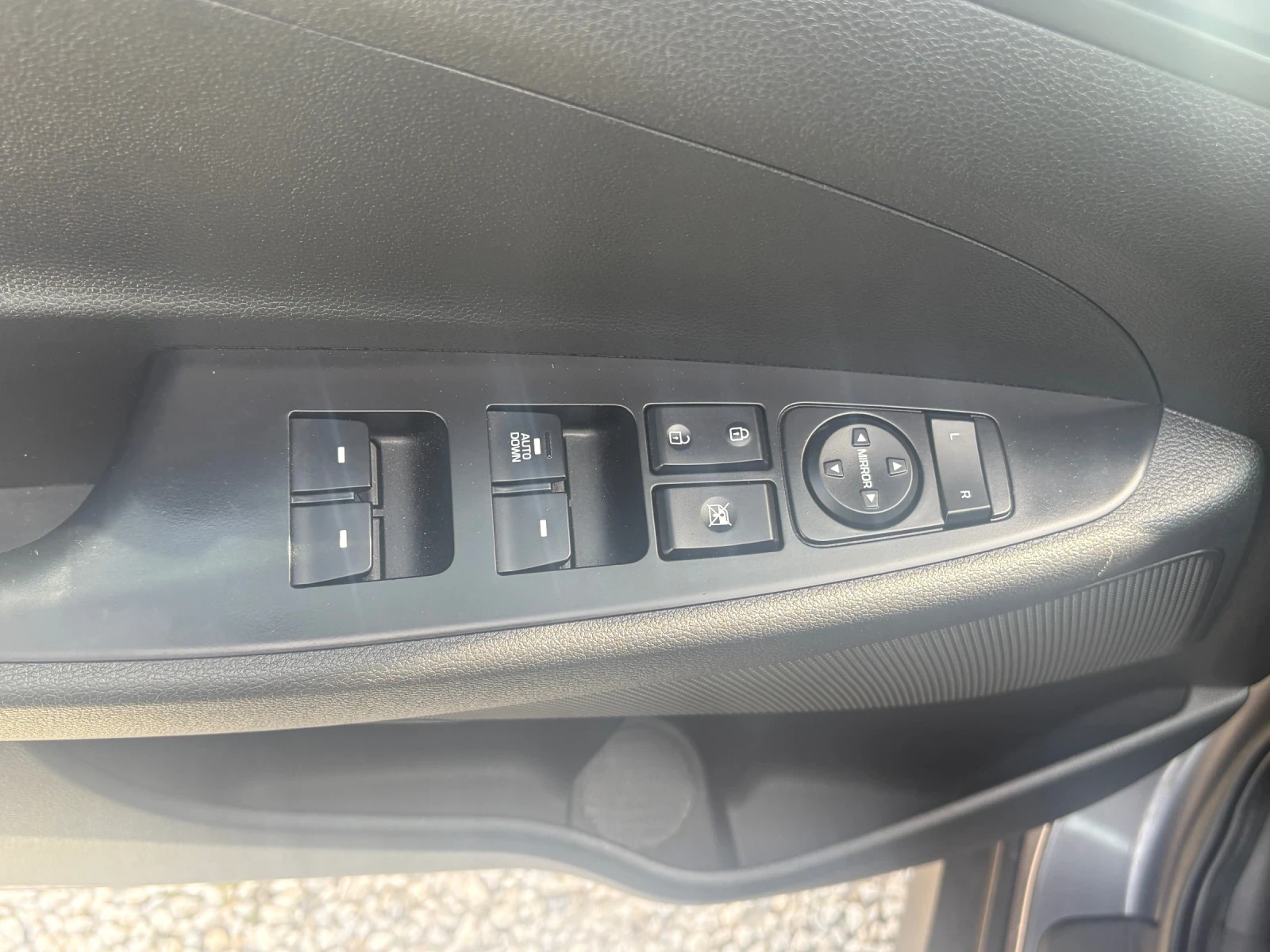 Hyundai Tucson, снимка 7 - Автомобили и джипове - 54254817