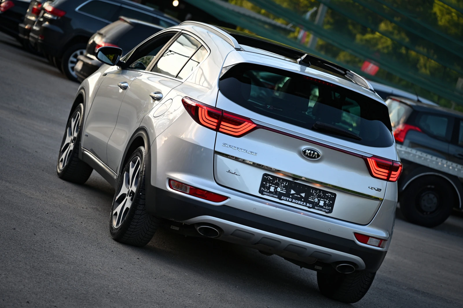 Kia Sportage 2.0CRDI / 4x4 / GT-line, снимка 3 - Автомобили и джипове - 54978676