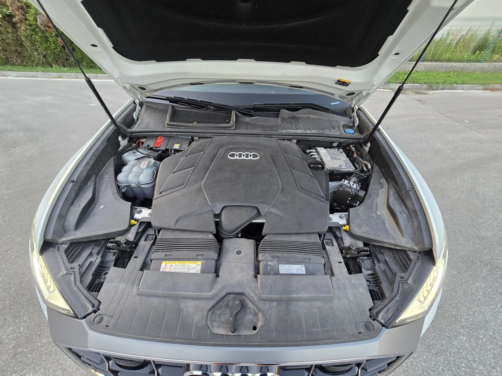 Audi Q8 55 TFSI quattro 340 к.с, снимка 6 - Автомобили и джипове - 55093785