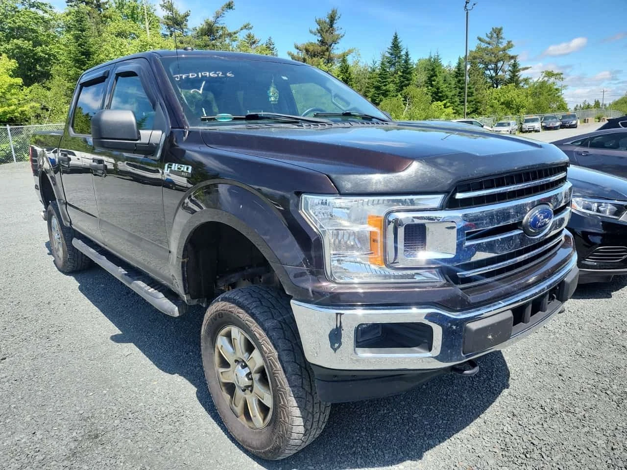 Ford F150 * XLT CREW CAB SHORT BED * CARFAX * 2.7 ECOBOOST, снимка 2 - Автомобили и джипове - 55393368