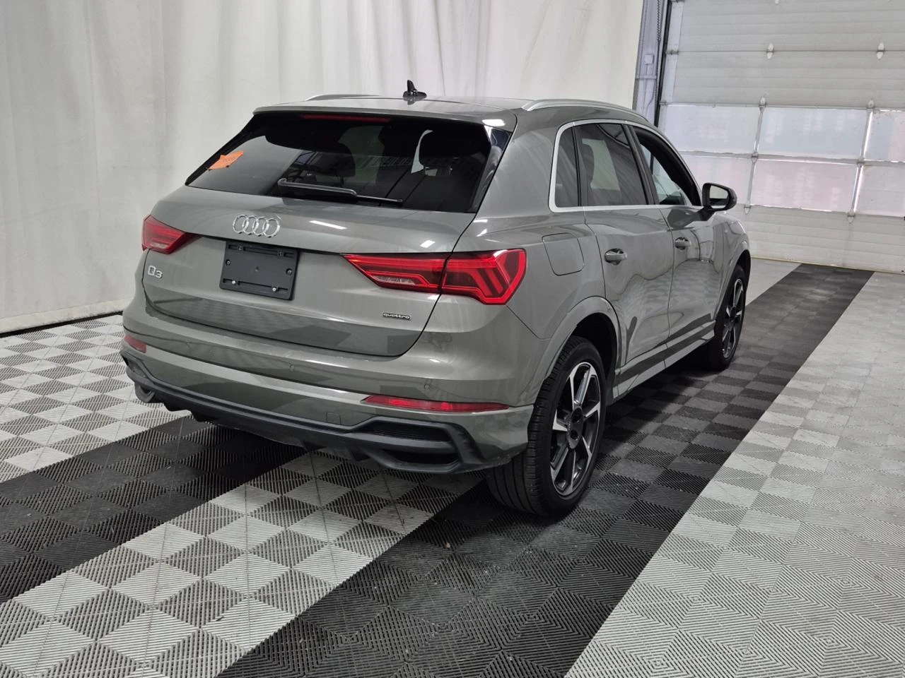 Audi Q3 Progresiv* Панорама, снимка 4 - Автомобили и джипове - 55941428