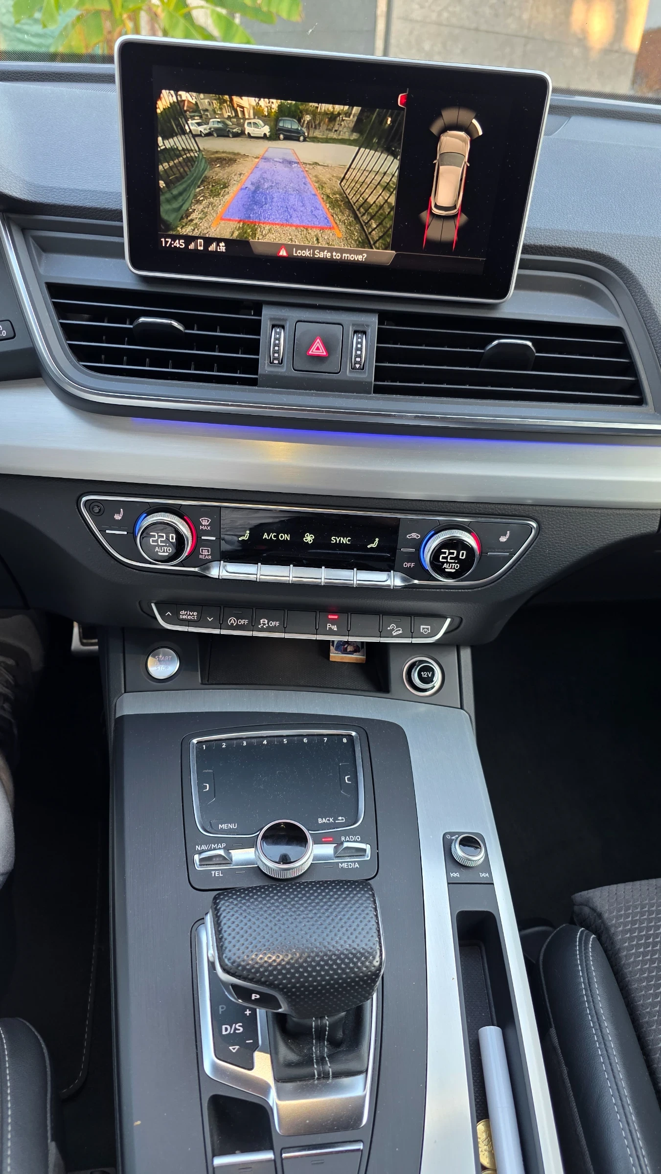 Audi Q5, снимка 16 - Автомобили и джипове - 56442303