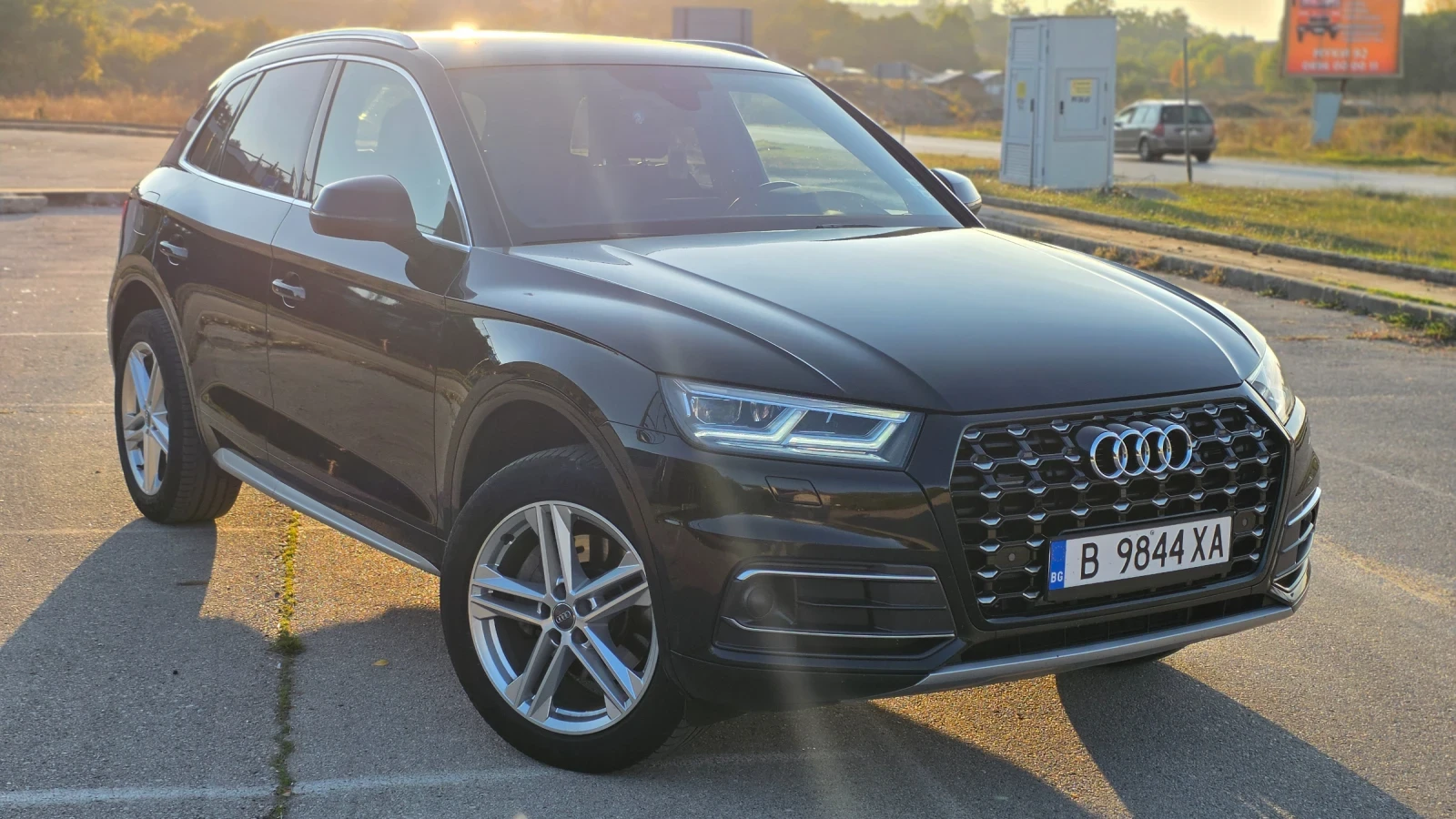 Audi Q5, снимка 2 - Автомобили и джипове - 56442303