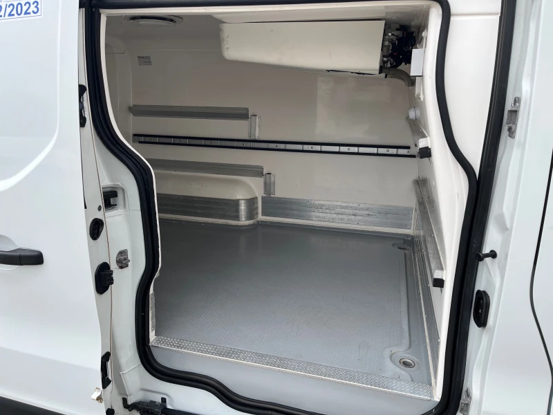 Opel Vivaro ХЛАДИЛЕН EURO6, снимка 14 - Бусове и автобуси - 52170165