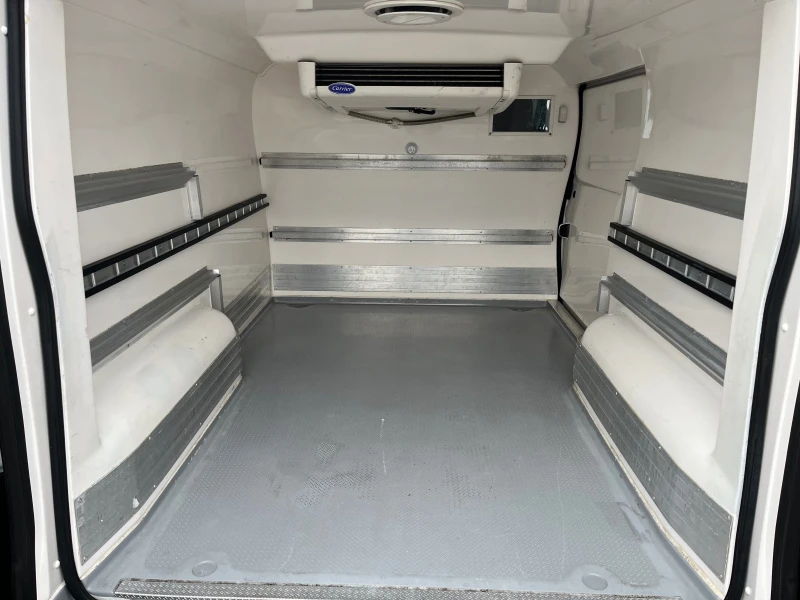 Opel Vivaro ХЛАДИЛЕН EURO6, снимка 16 - Бусове и автобуси - 52170165