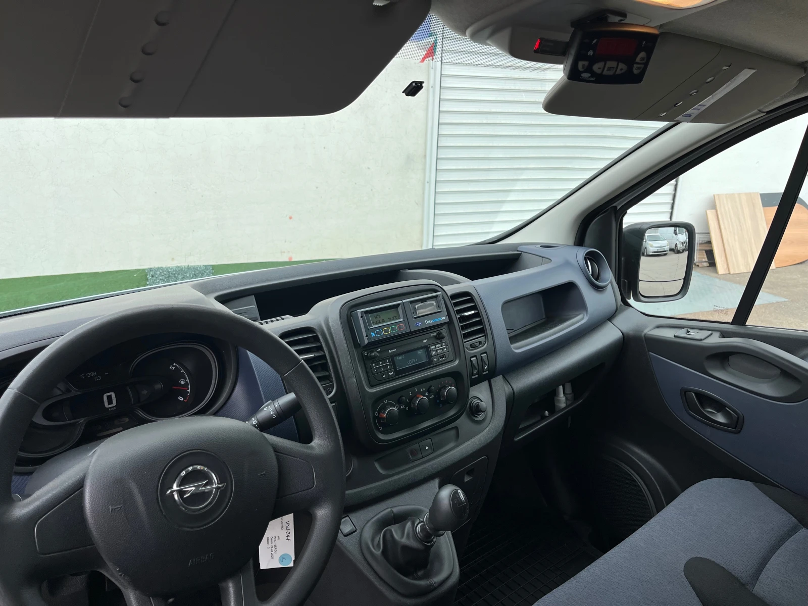 Opel Vivaro  EURO6 | Mobile.bg   12