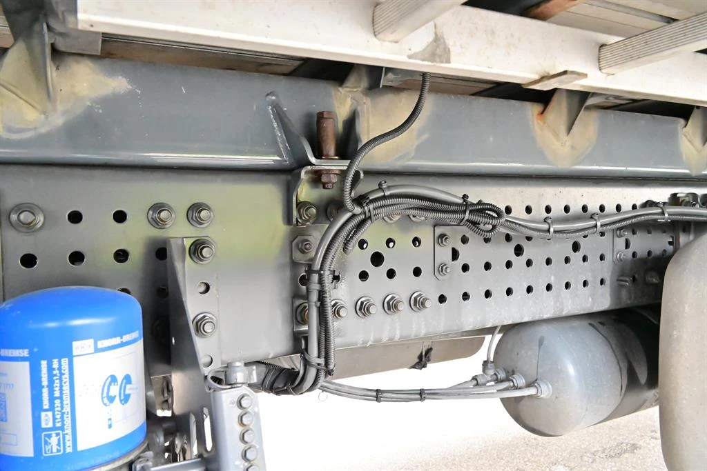 Mercedes-Benz Actros 1843 E6 Retarder  | Mobile.bg   15