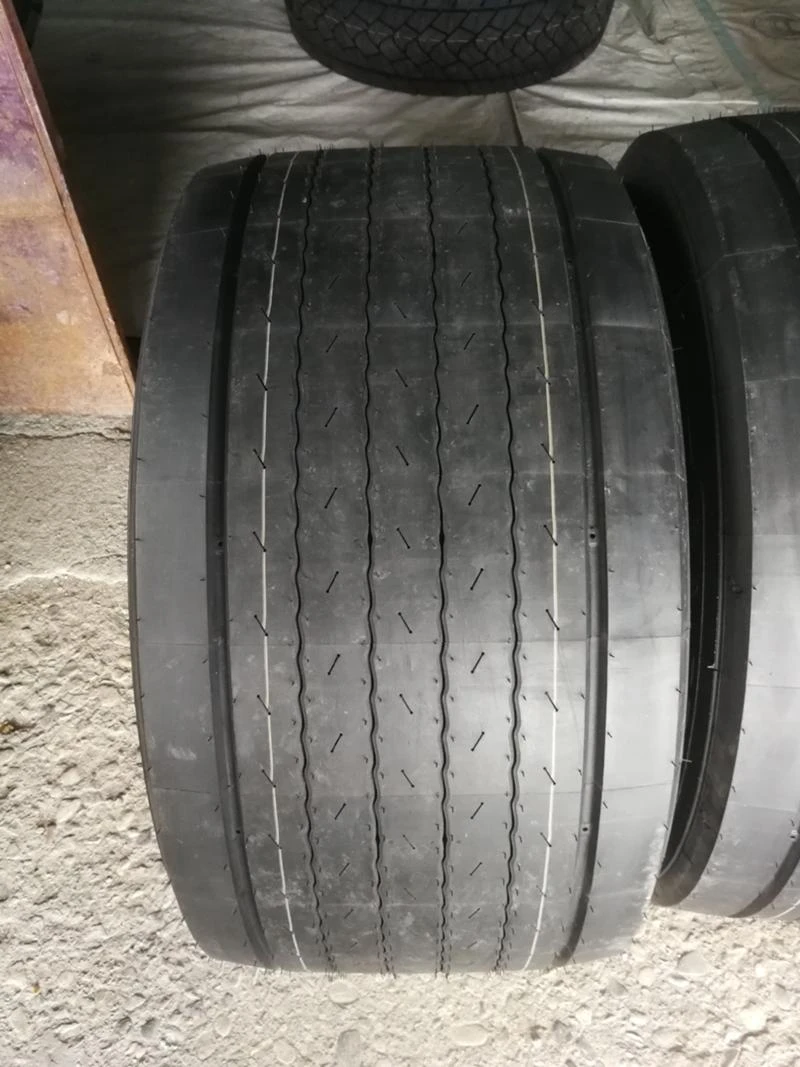 Гуми Всесезонни 445/45R19.5, снимка 3 - Гуми и джанти - 45863965