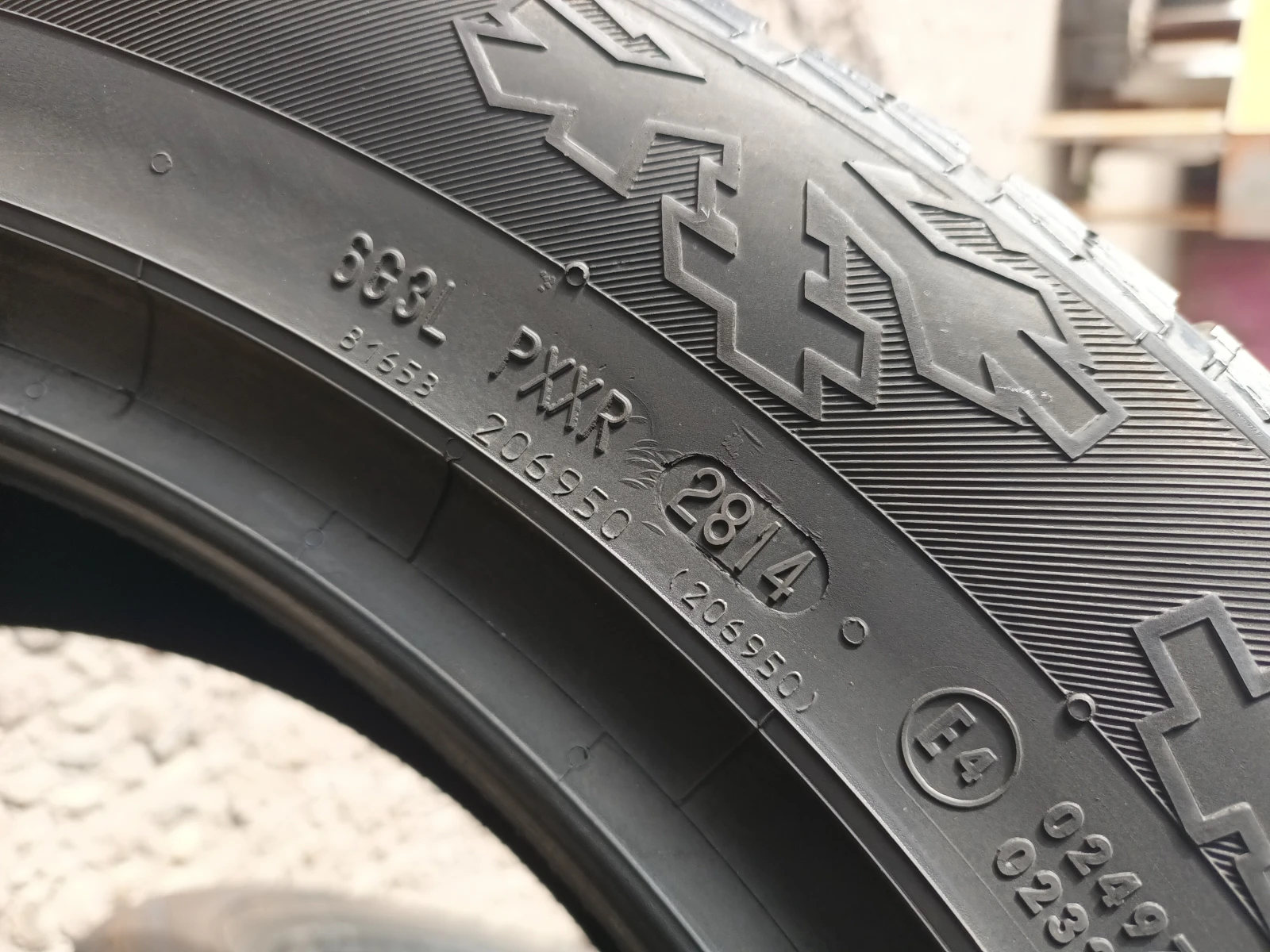 ���� 235/55R18 | Mobile.bg � ����������� 11