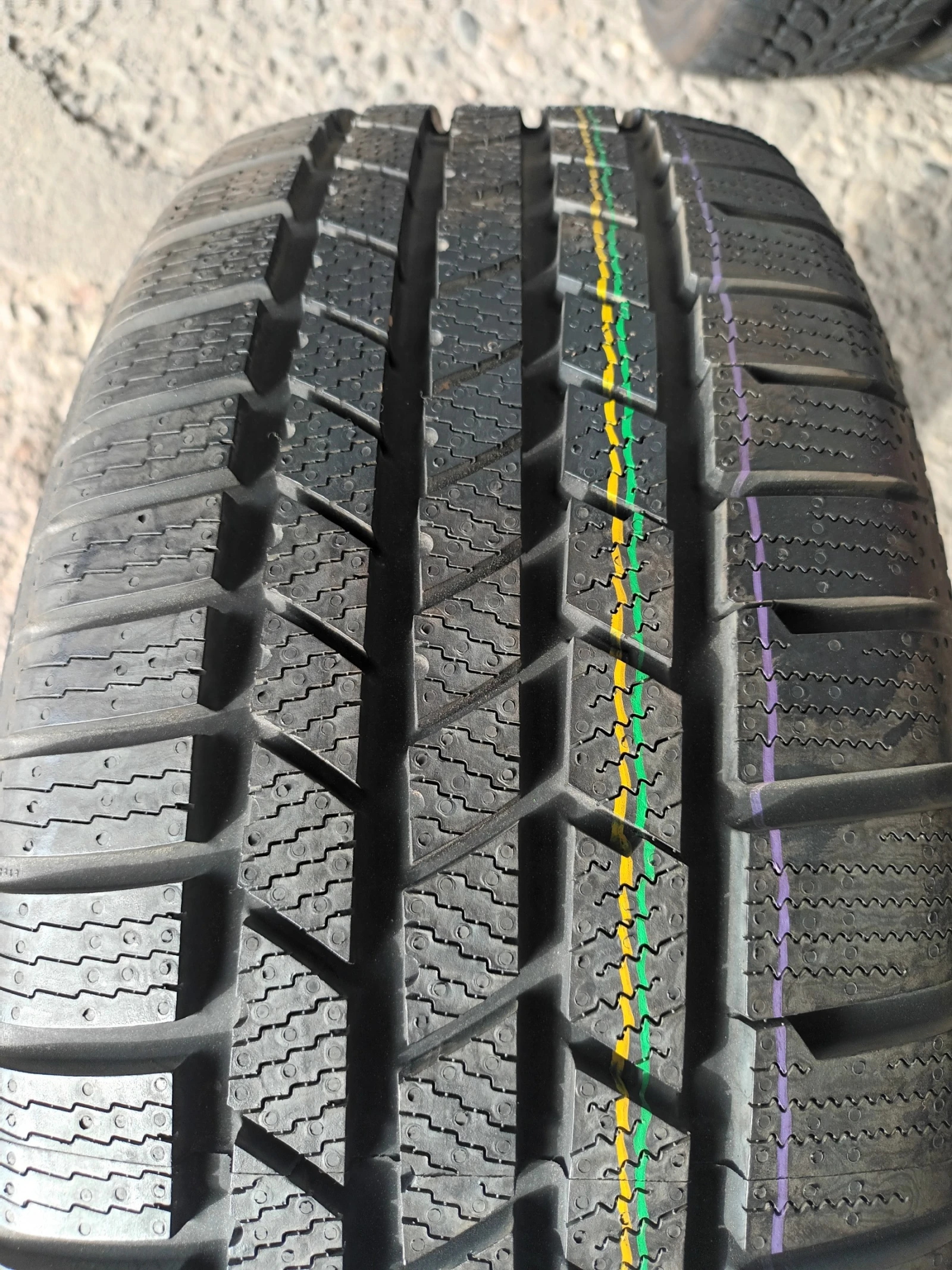 ���� 235/55R18 | Mobile.bg � ����������� 3