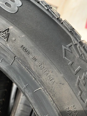 Гуми Зимни 235/55R18, снимка 10 - Гуми и джанти - 53474770