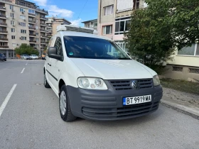 VW Caddy     Хладилен агрегат на покрива, снимка 8