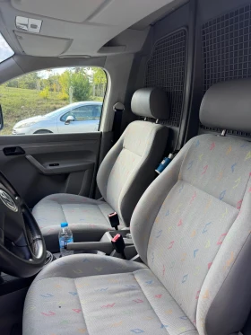 VW Caddy     Хладилен агрегат на покрива - 4300 € / 8410.07 лв. - 27535725 4