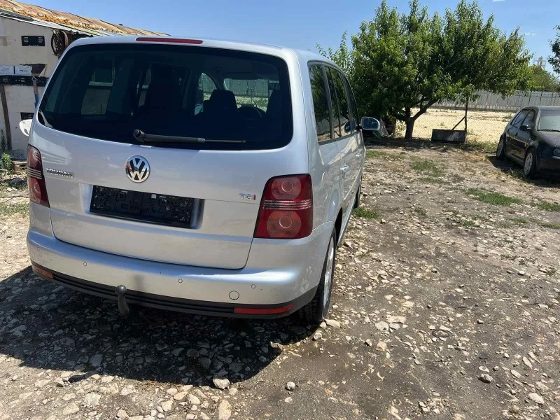 VW Touran 1, 4/АВТОМАТ/, снимка 2 - Автомобили и джипове - 46416945