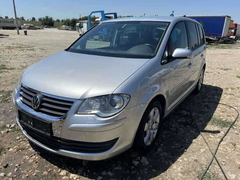 VW Touran 1, 4/АВТОМАТ/, снимка 1 - Автомобили и джипове - 46416945