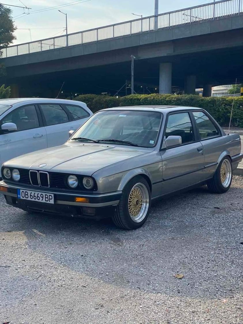 BMW 320 e30, снимка 3 - Автомобили и джипове - 46434620