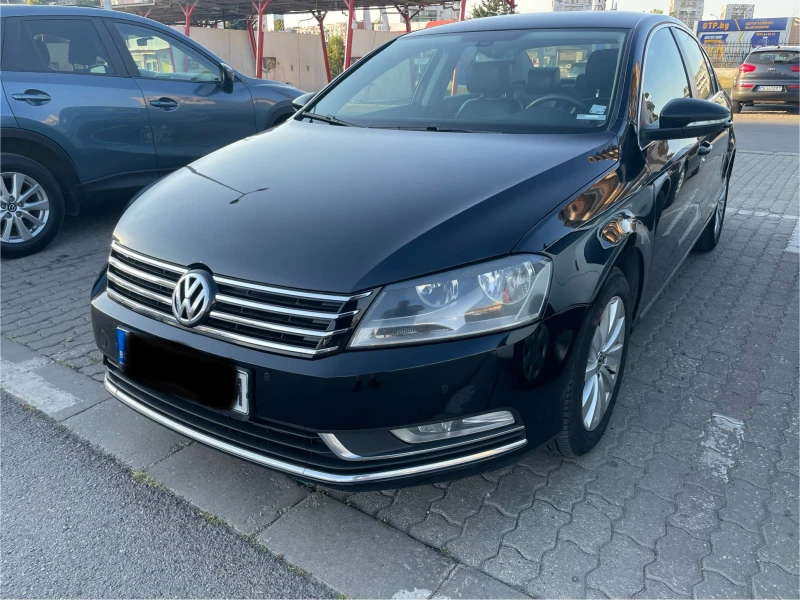 VW Passat, снимка 1 - Автомобили и джипове - 47348616