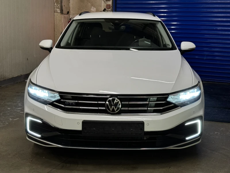 VW Passat /DISTRONIC/DIGITAL FUL LED KEYLESS GO!!!, снимка 3 - Автомобили и джипове - 48147921