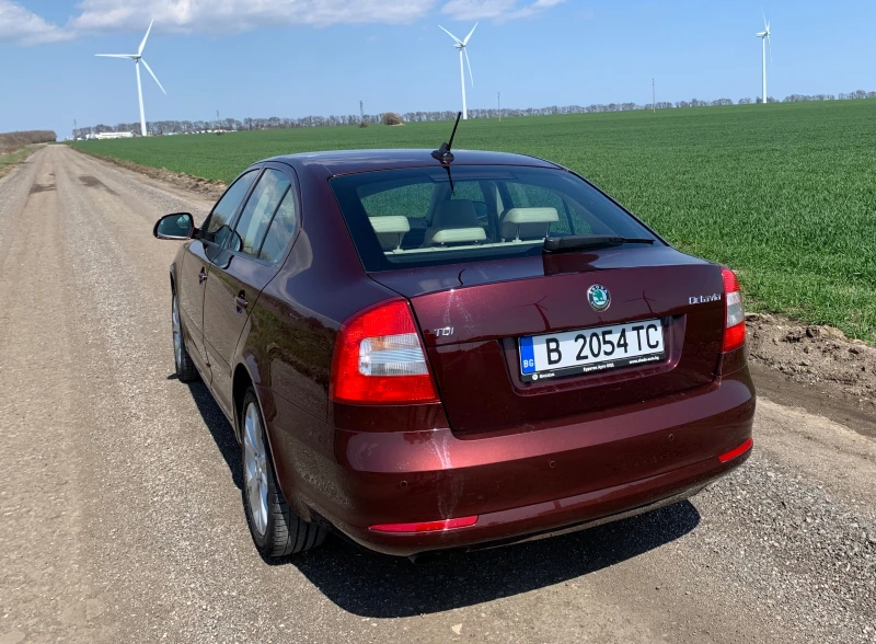 Skoda Octavia, снимка 3 - Автомобили и джипове - 49302114