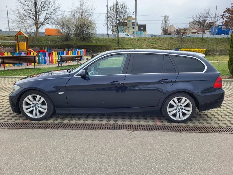 BMW 330 X-drive  navi, снимка 14 - Автомобили и джипове - 49549665