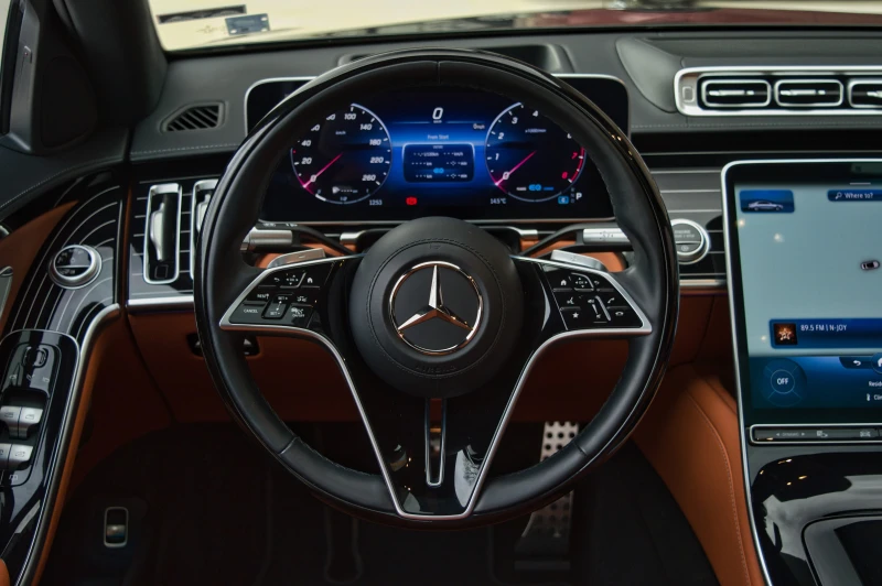 Mercedes-Benz S 580 AMG Long 4Matic, снимка 8 - Автомобили и джипове - 52480296