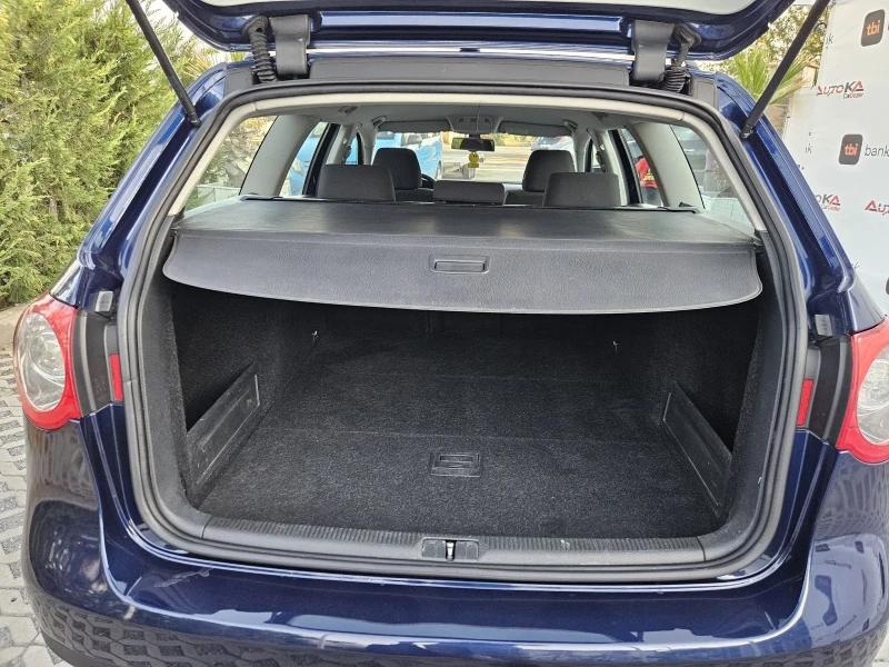 VW Passat 1.6i-116kc= АВТОМАТ= ПОДГРЕВ= КАМЕРА= HIGHLINE, снимка 10 - Автомобили и джипове - 51382436