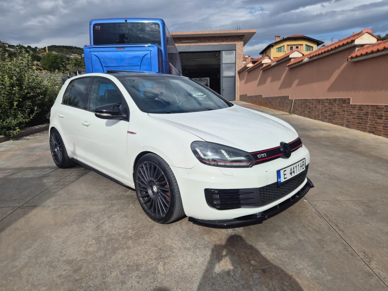VW Golf GTI, снимка 12 - Автомобили и джипове - 51681357