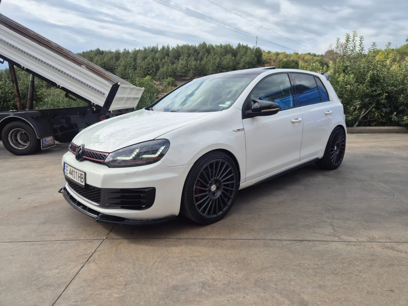 VW Golf GTI, снимка 3 - Автомобили и джипове - 51681357