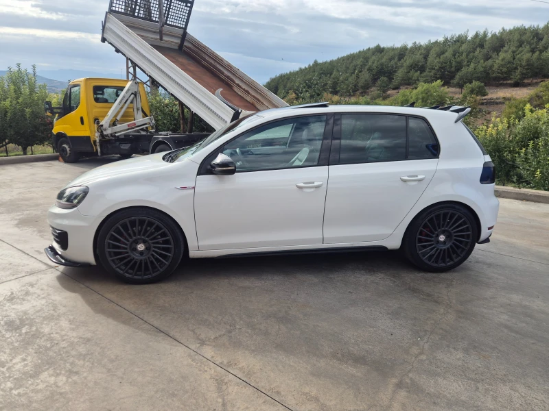 VW Golf GTI, снимка 4 - Автомобили и джипове - 51681357