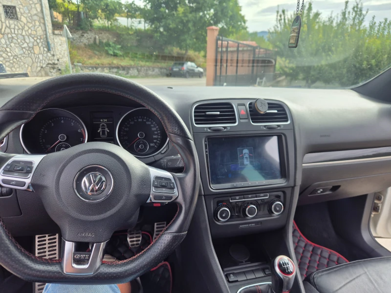 VW Golf GTI, снимка 11 - Автомобили и джипове - 51681357