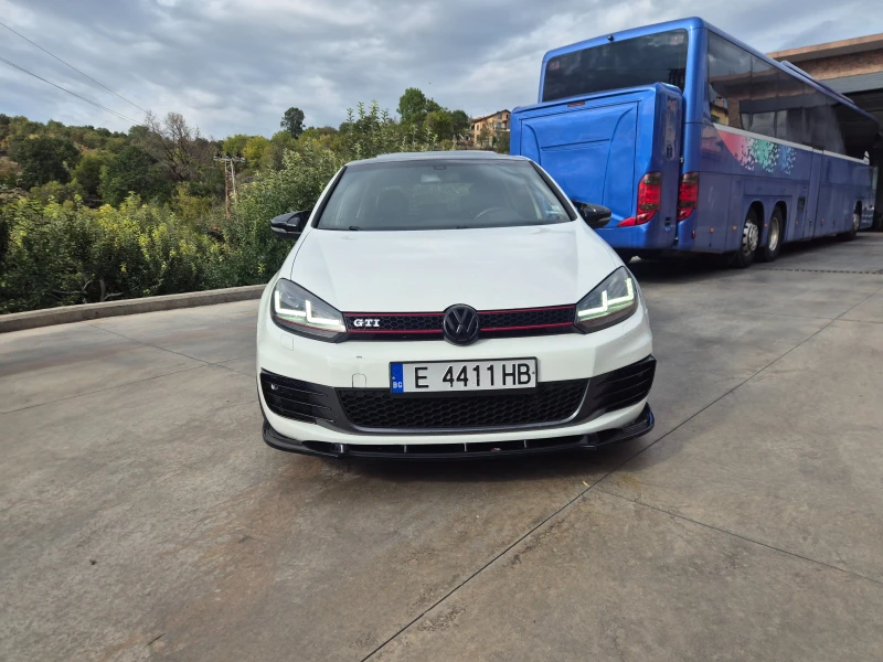 VW Golf GTI, снимка 2 - Автомобили и джипове - 51681357