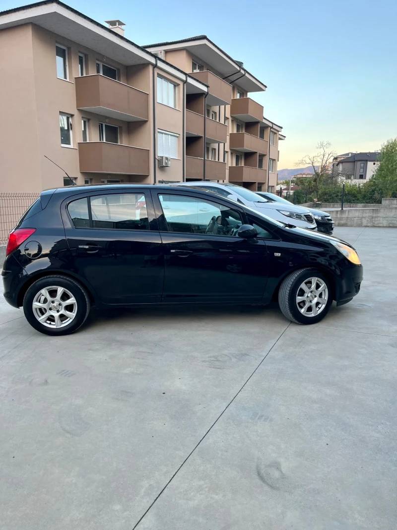 Opel Corsa 1.2, снимка 6 - Автомобили и джипове - 51713923