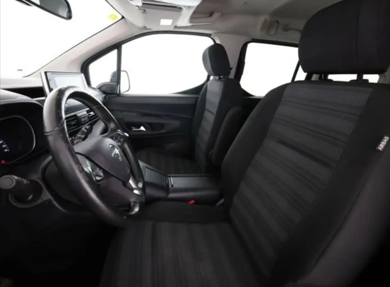 Opel Combo Life, снимка 6 - Автомобили и джипове - 52354264