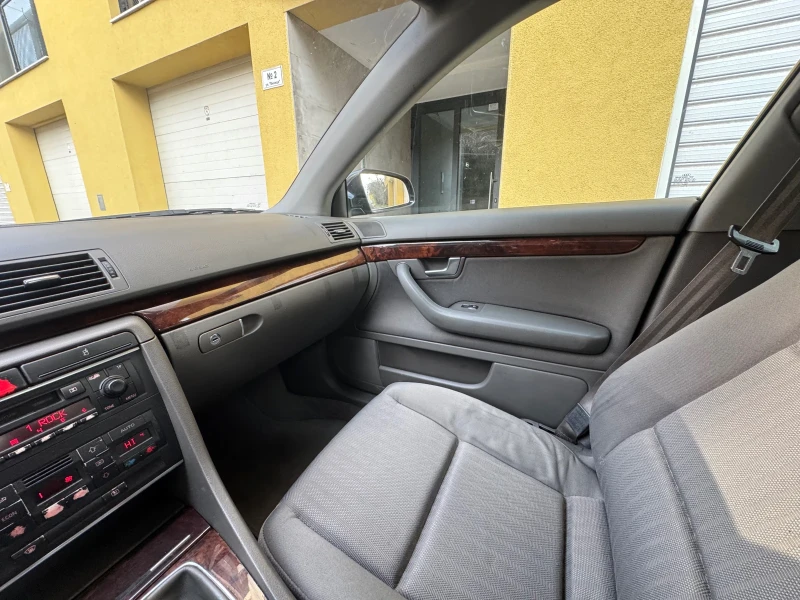 Audi A4 B6, снимка 2 - Автомобили и джипове - 52645127