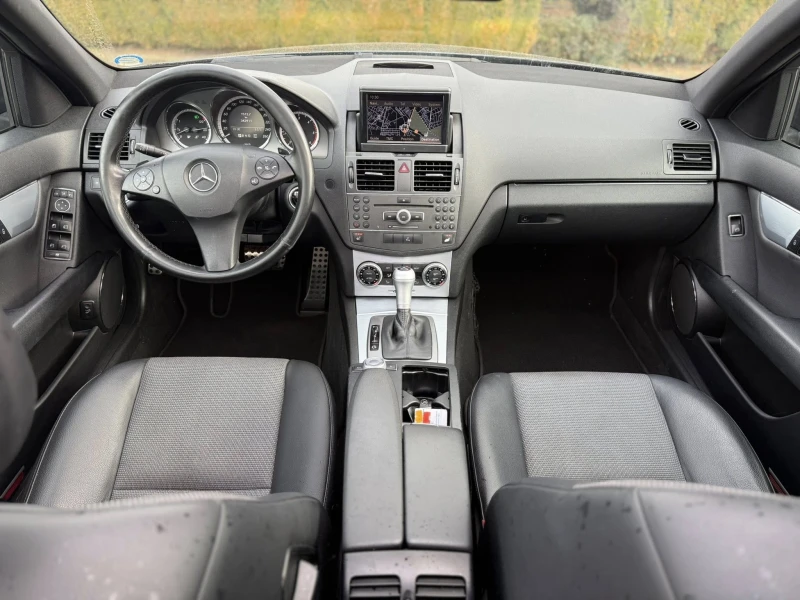 Mercedes-Benz C 250 АМG 4 MATIC, снимка 9 - Автомобили и джипове - 53030872