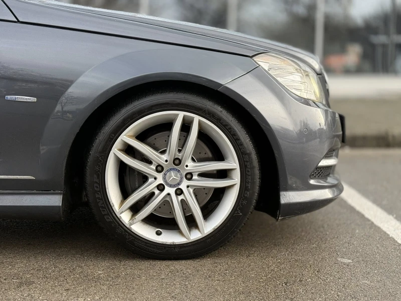 Mercedes-Benz C 250 АМG 4 MATIC, снимка 8 - Автомобили и джипове - 53030872