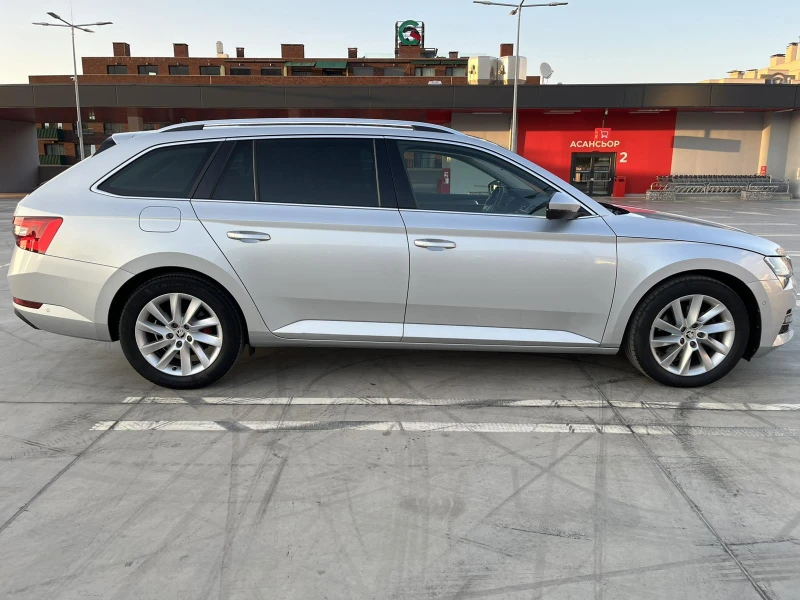 Skoda Superb 2.0 TDI Facelift, снимка 5 - Автомобили и джипове - 53392687