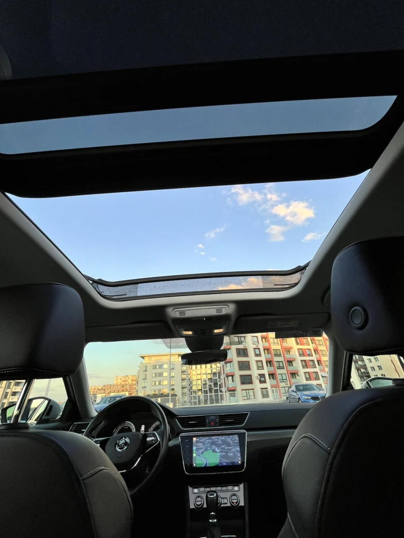 Skoda Superb 2.0 TDI Facelift, снимка 10 - Автомобили и джипове - 53392687